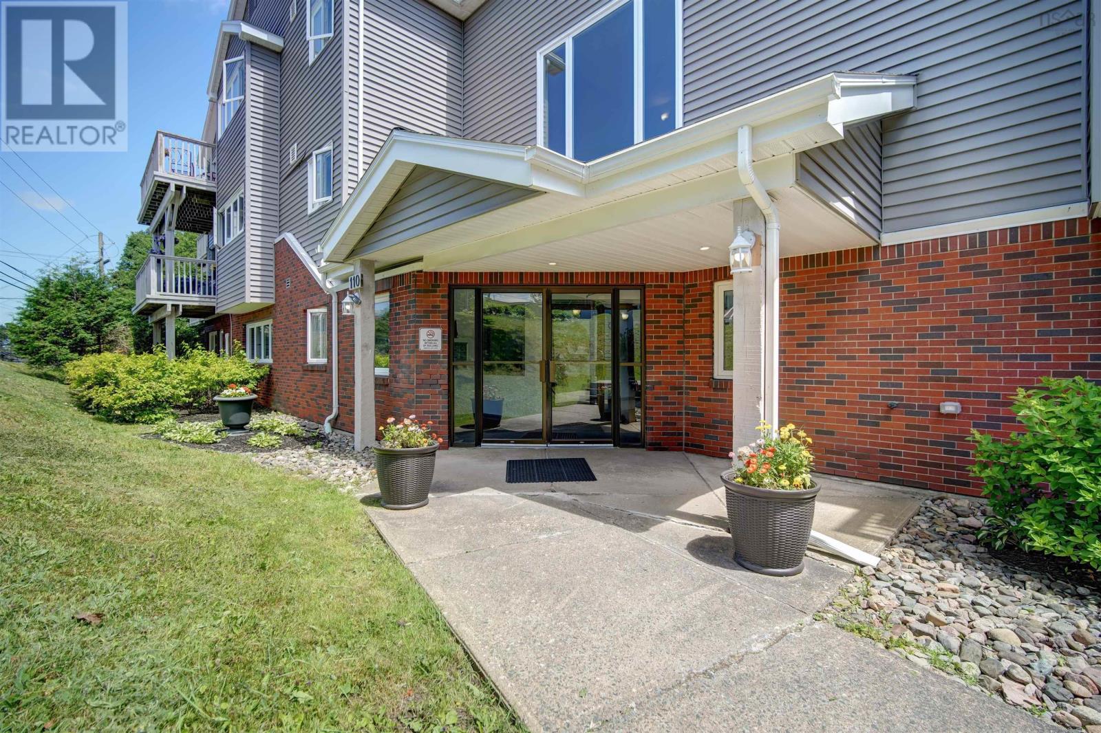 Property at 110 202 Farnham Gate Road image 3