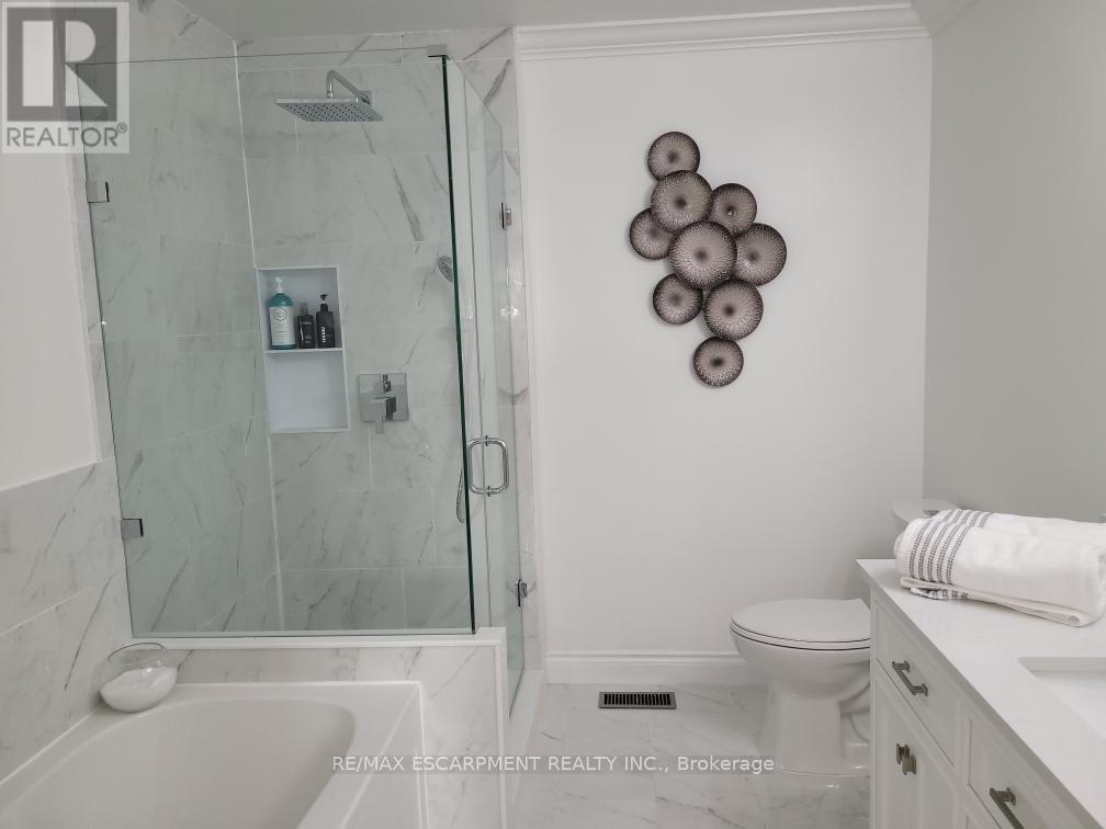 2 Newell Court, Hamilton, Ontario  L9H 7N3 - Photo 21 - X12320206