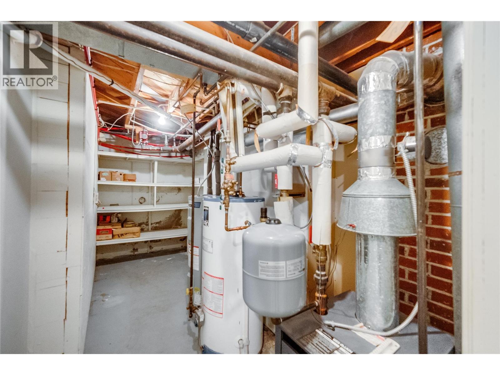 102 18th Street, Castlegar, British Columbia  V1N 2M7 - Photo 48 - 10359264