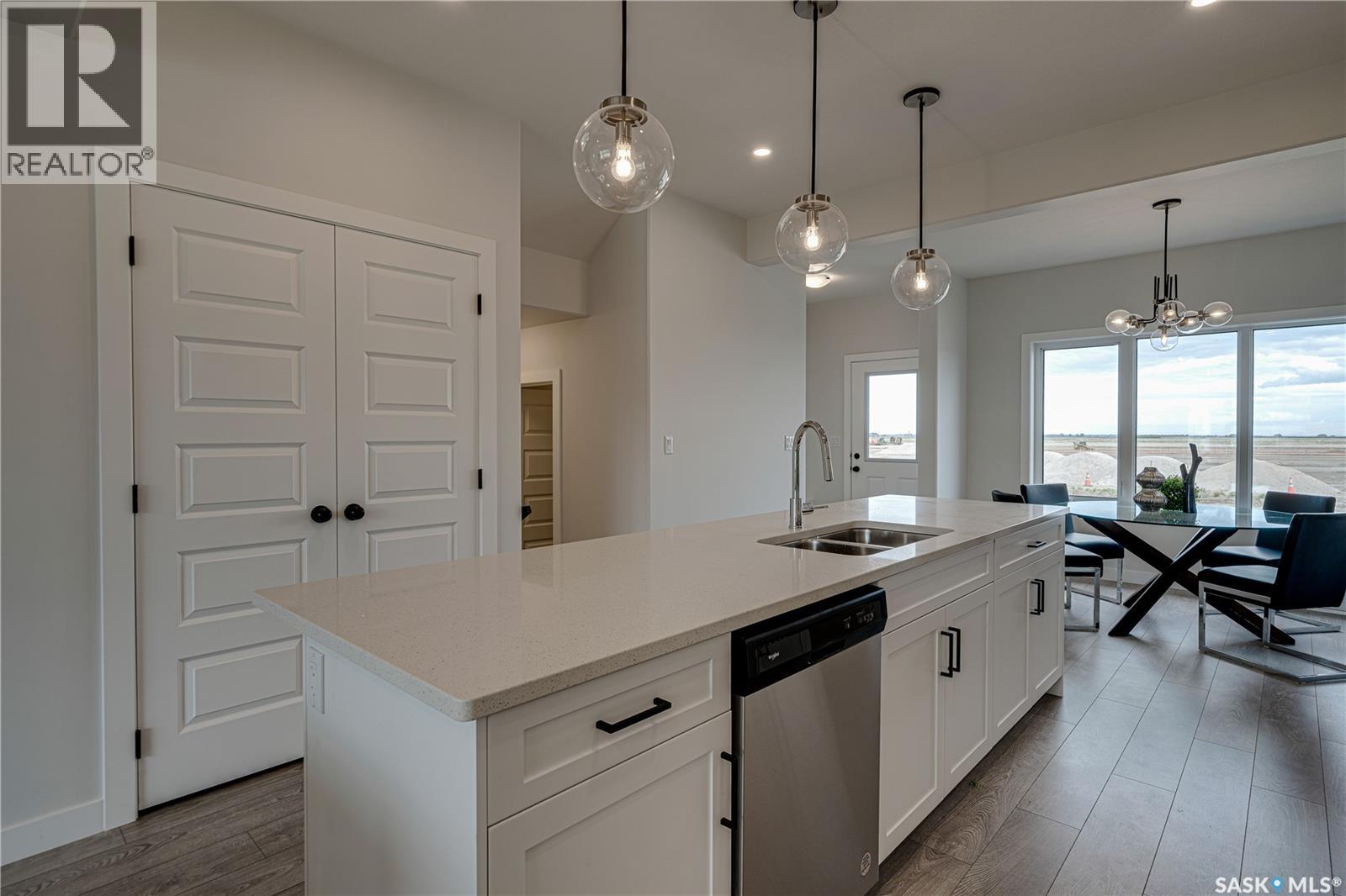 3116 Green Turtle Road, Regina, Saskatchewan  S4N 7K9 - Photo 8 - SK012262