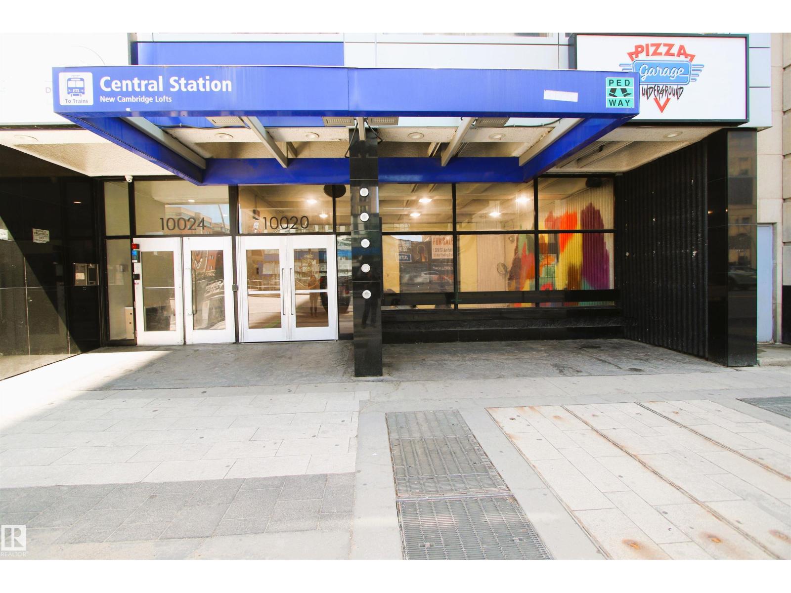 10020 JASPER AV NW, Edmonton, Alberta