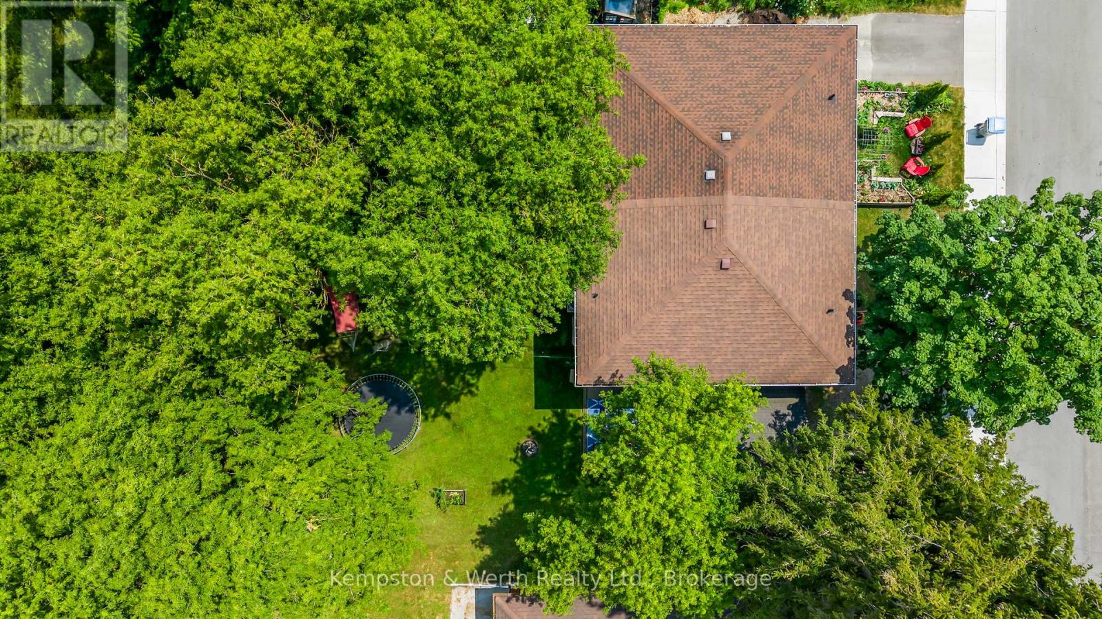 721 John Street W, North Perth, Ontario  N4W 1B6 - Photo 37 - X12347239