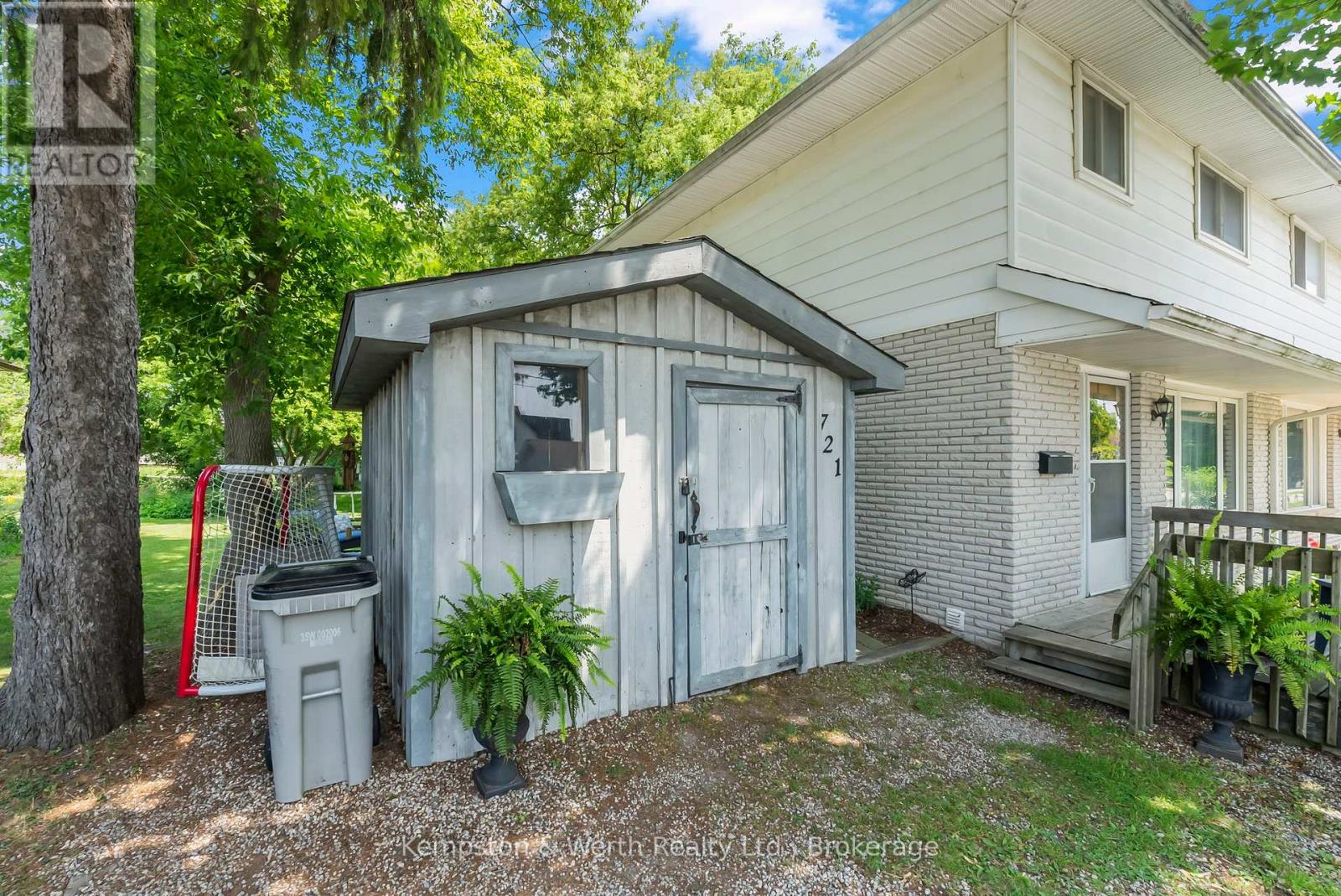 721 John Street W, North Perth, Ontario  N4W 1B6 - Photo 4 - X12347239