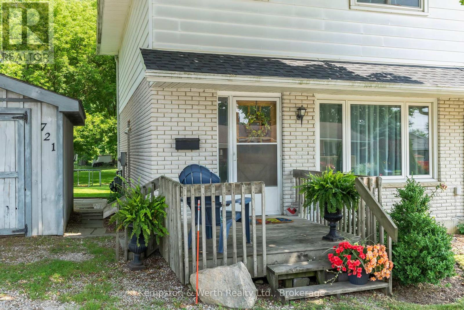 721 John Street W, North Perth, Ontario  N4W 1B6 - Photo 5 - X12347239