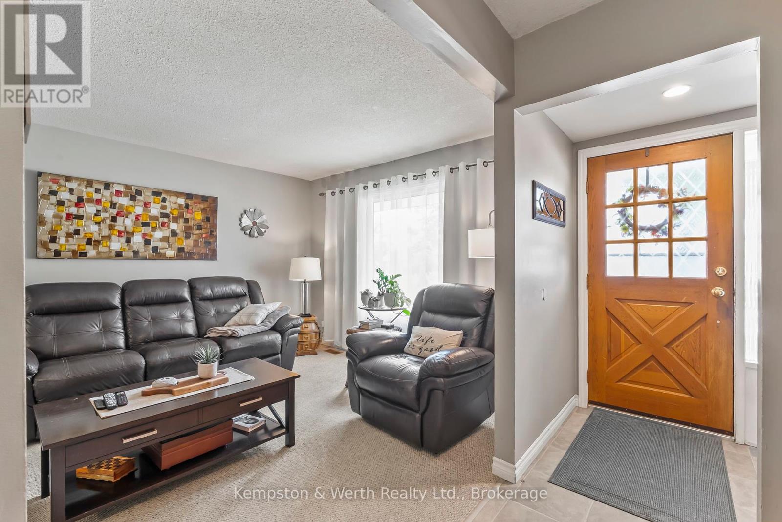 721 John Street W, North Perth, Ontario  N4W 1B6 - Photo 7 - X12347239