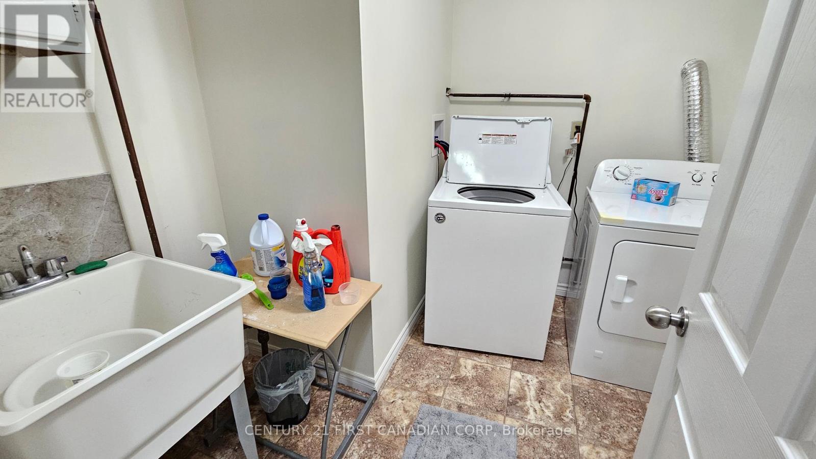 45 Locust Crescent, London South, Ontario  N6E 2K1 - Photo 21 - X12347254