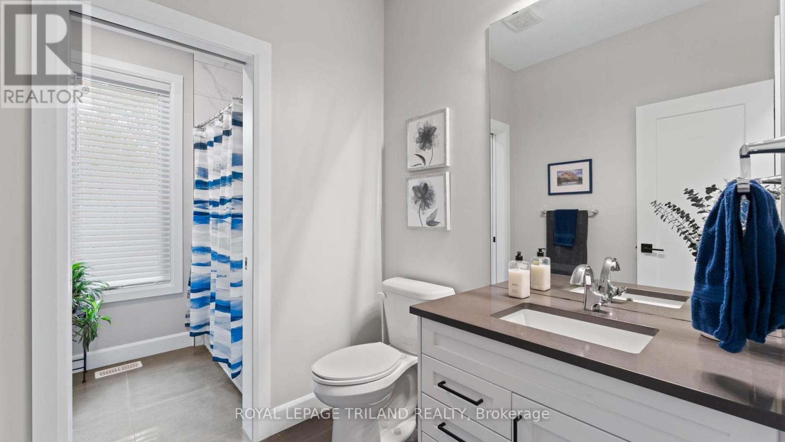 8443 Goosemarsh Line, Lambton Shores, Ontario  N0M 1T0 - Photo 24 - X12347297