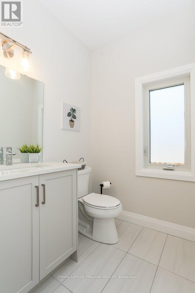 45 Compass Trail, Central Elgin (Port Stanley), Ontario  N5L 0B4 - Photo 23 - X12347298