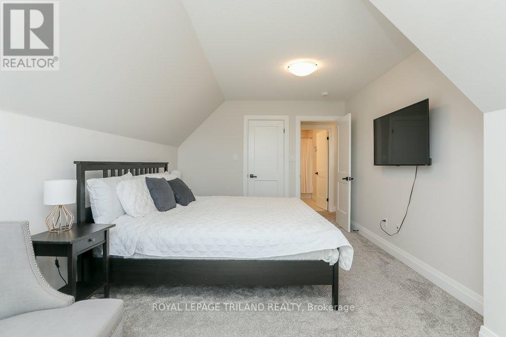 45 Compass Trail, Central Elgin (Port Stanley), Ontario  N5L 0B4 - Photo 35 - X12347298