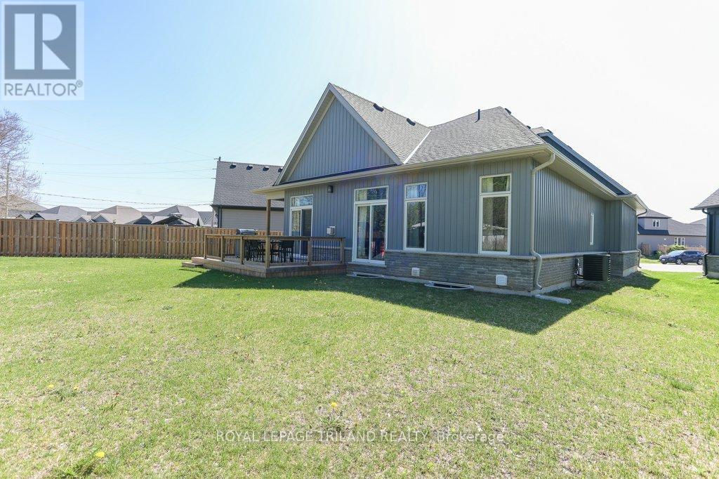 45 Compass Trail, Central Elgin (Port Stanley), Ontario  N5L 0B4 - Photo 43 - X12347298