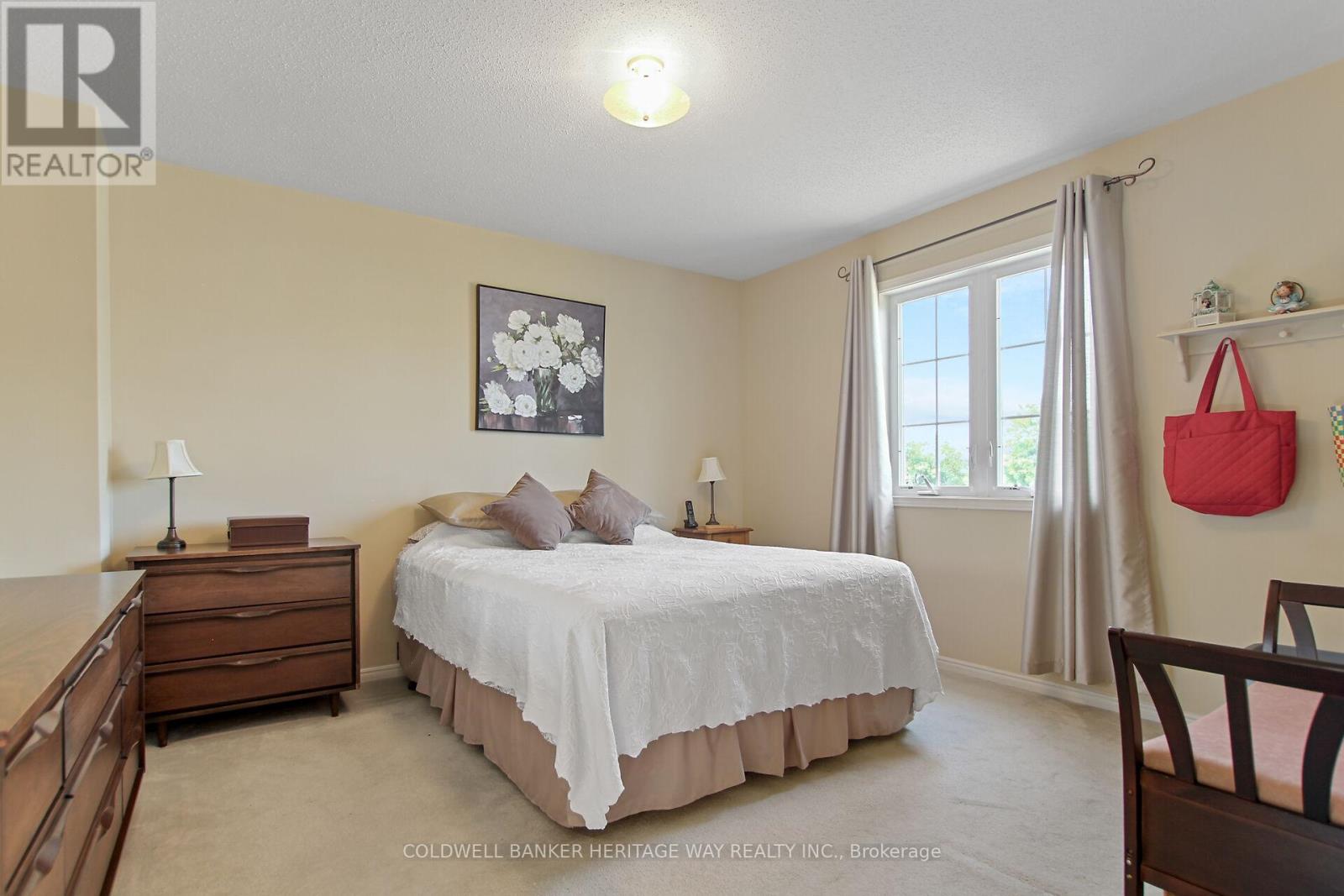 265 Julie Anne Crescent, Mississippi Mills, Ontario  K7C 4M5 - Photo 16 - X12347269
