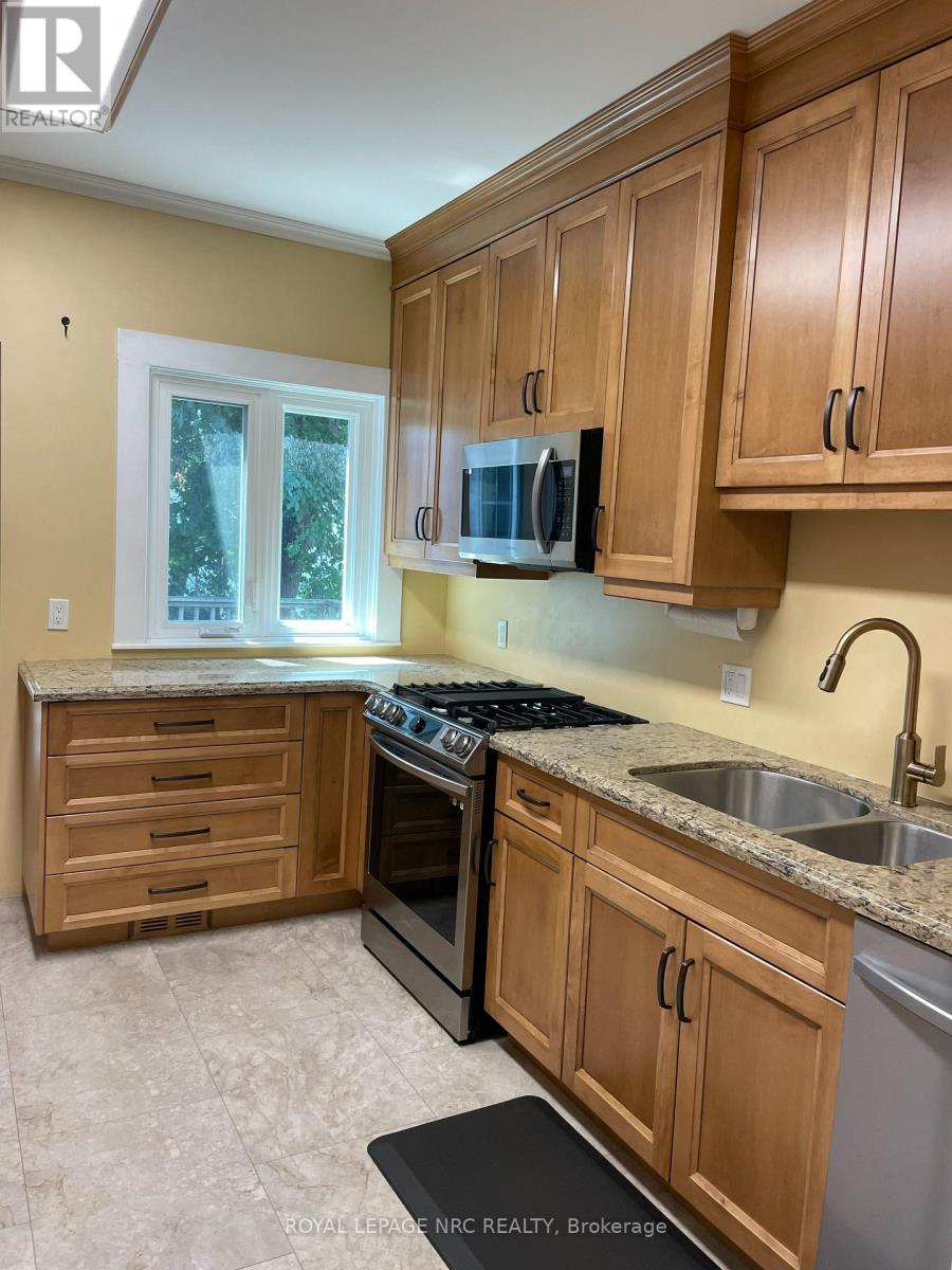 31 1/2 Academy Street, St. Catharines, Ontario  L2R 4Z9 - Photo 20 - X12347301