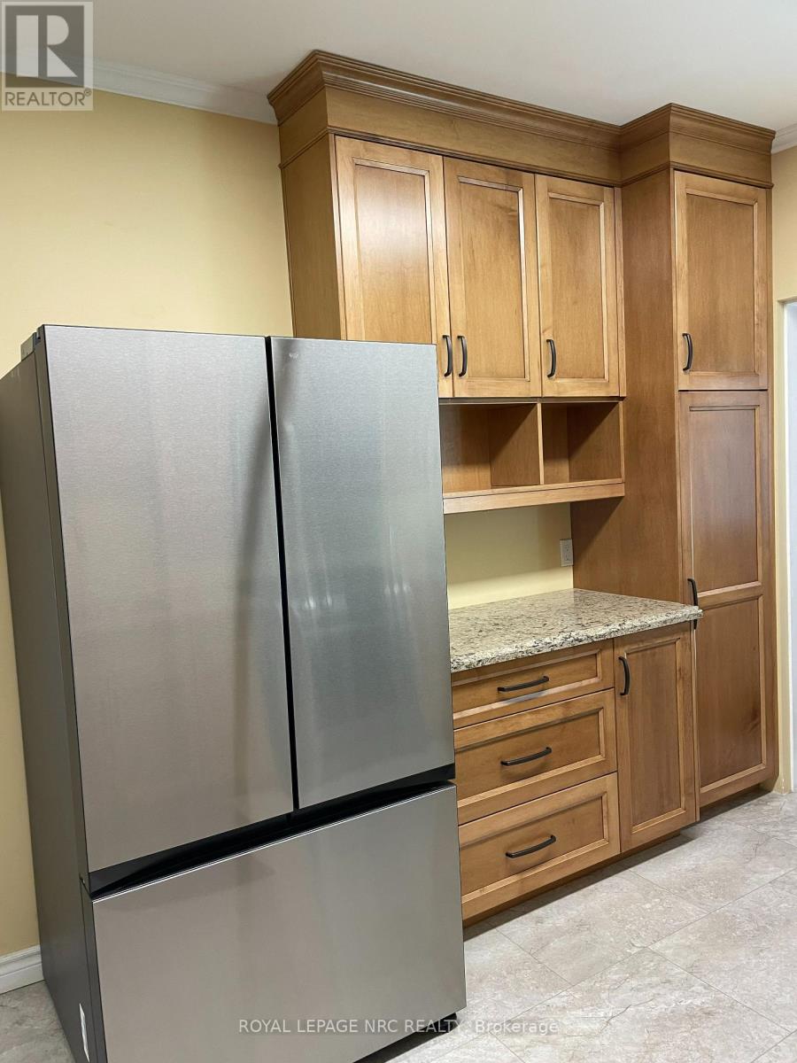 31 1/2 Academy Street, St. Catharines, Ontario  L2R 4Z9 - Photo 24 - X12347301