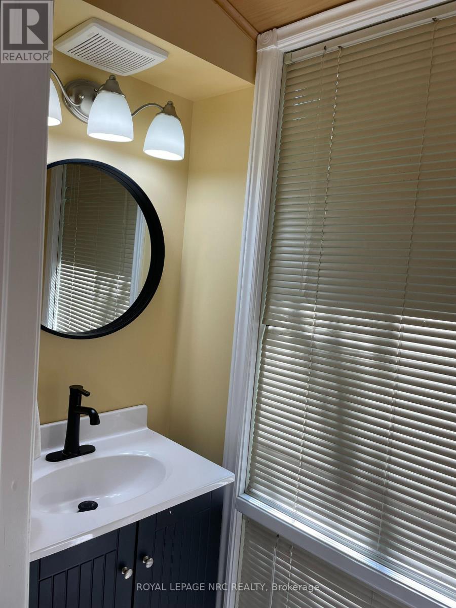 31 1/2 Academy Street, St. Catharines, Ontario  L2R 4Z9 - Photo 29 - X12347301