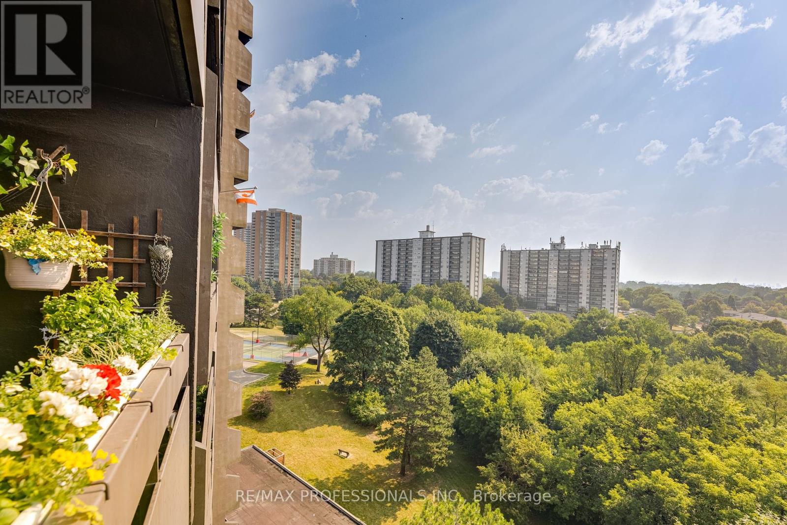 907 - 11 Wincott Drive, Toronto (Kingsview Village-The Westway), Ontario  M9R 2R9 - Photo 24 - W12347126
