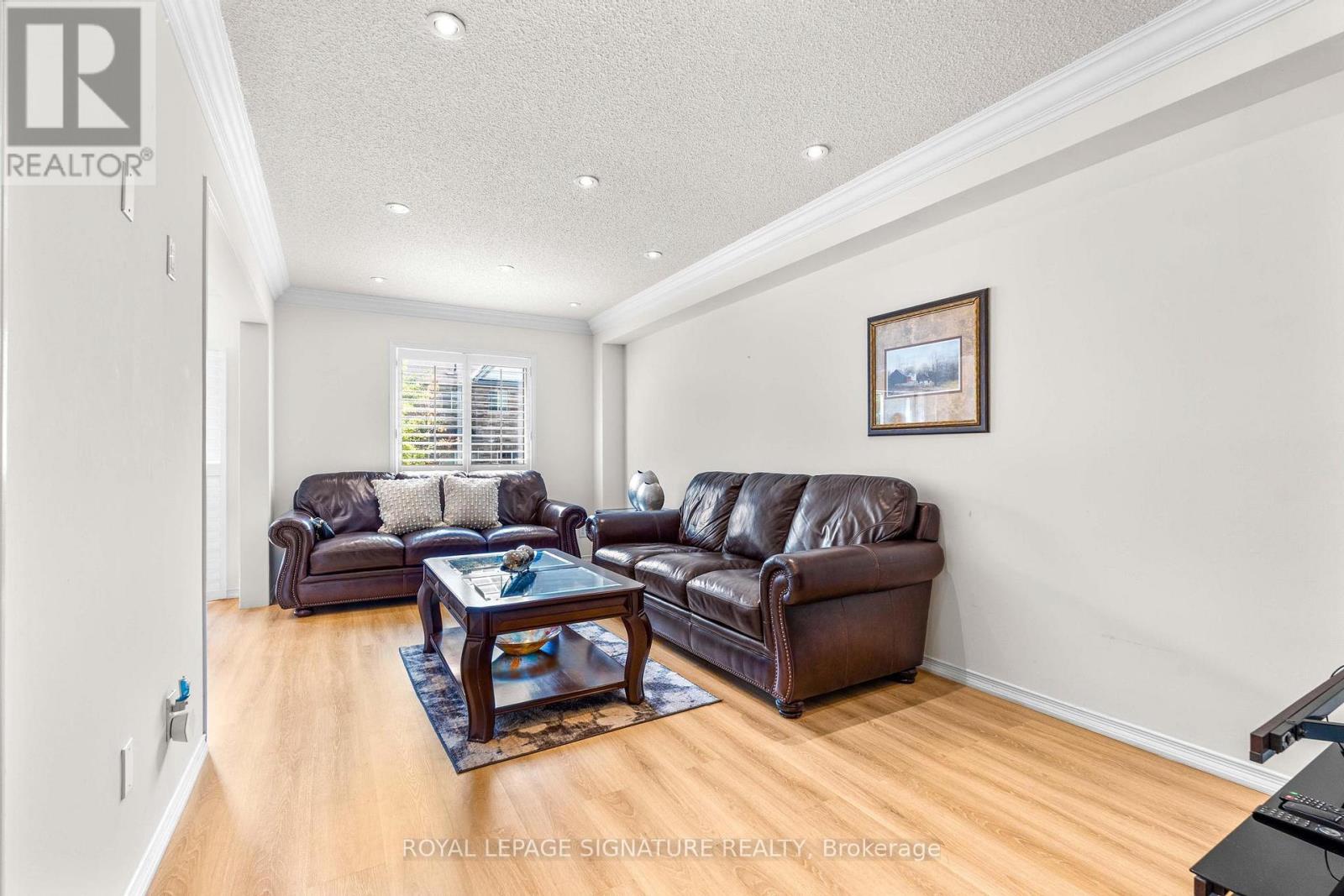 3940 Skyview Street, Mississauga (Churchill Meadows), Ontario L5M 8A4 - Photo 8 - W12347138