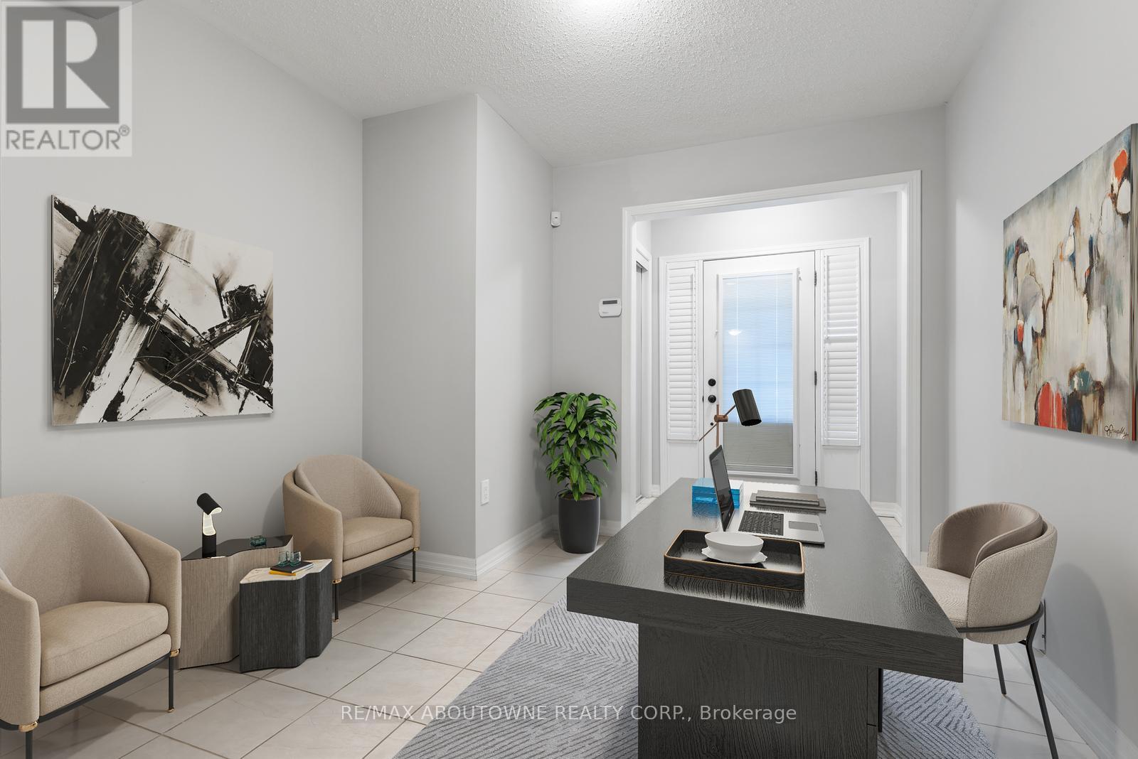 Property at 298 JEMIMA DRIVE image 3