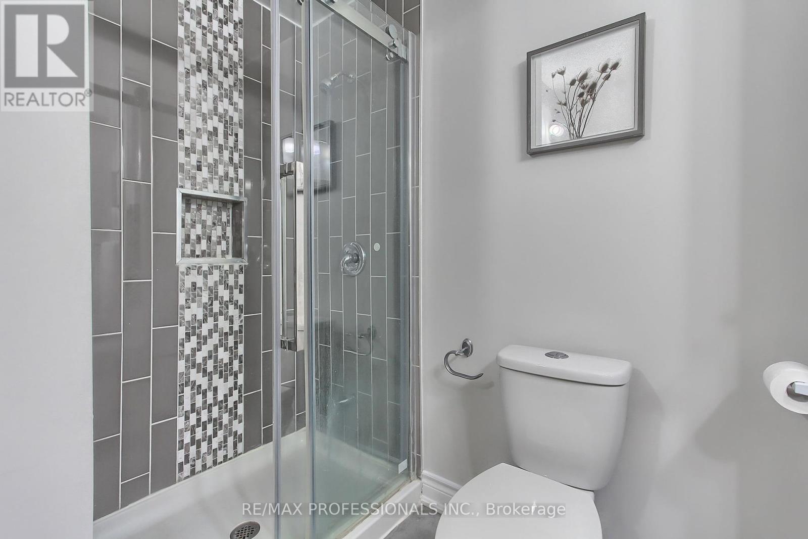 425 Canterbury Crescent, Oakville, Ontario  L6J 5K8 - Photo 32 - W12347185