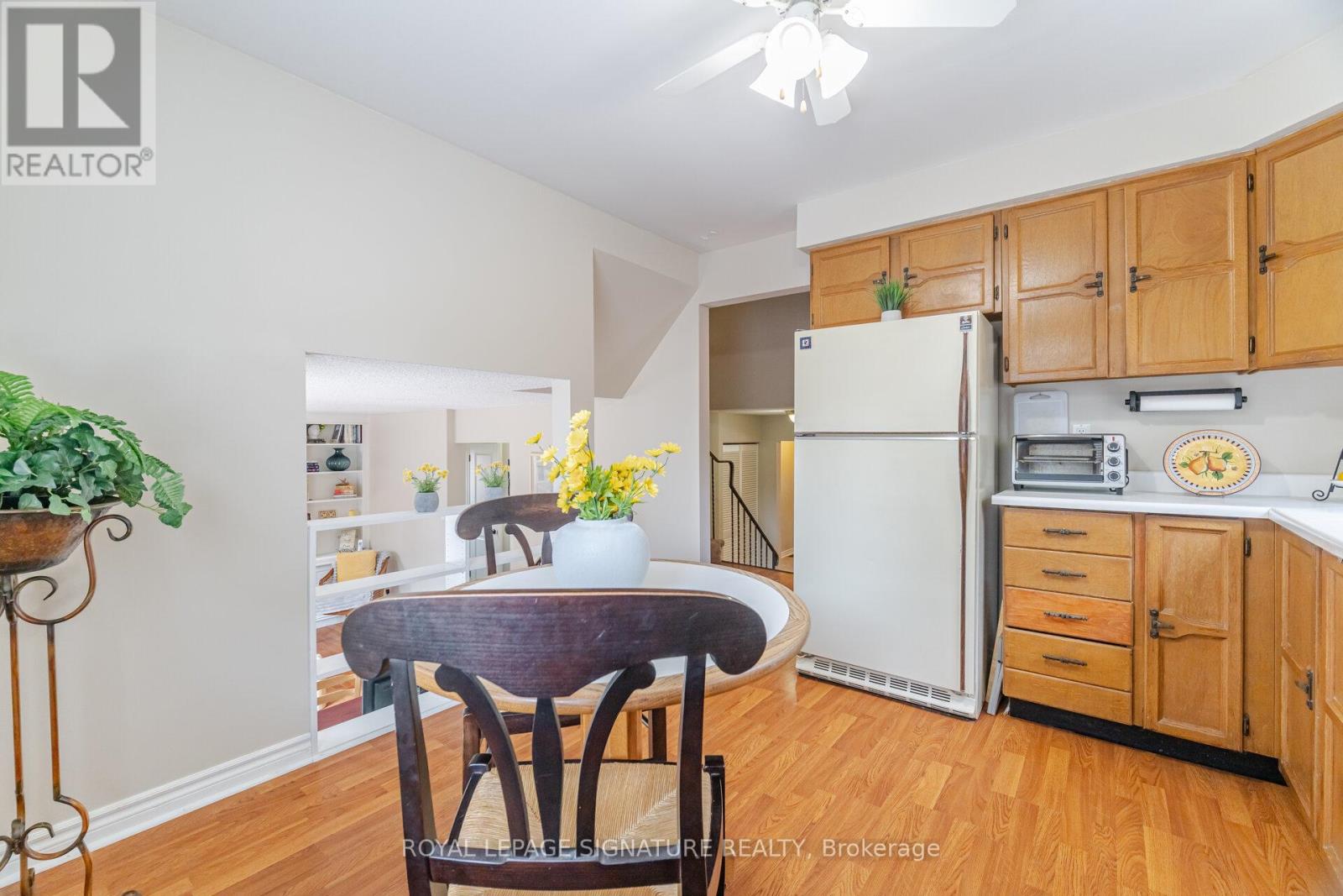 4204 Wheelwright Crescent, Mississauga (Erin Mills), Ontario L5L 2X6 - Photo 13 - W12347208