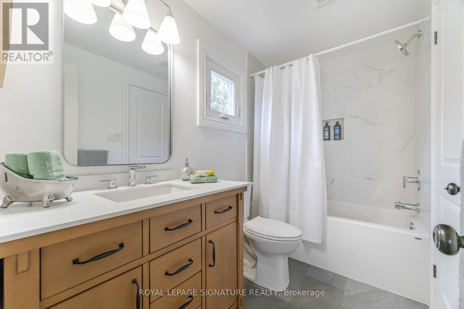 4204 Wheelwright Crescent, Mississauga (Erin Mills), Ontario L5L 2X6 - Photo 26 - W12347208