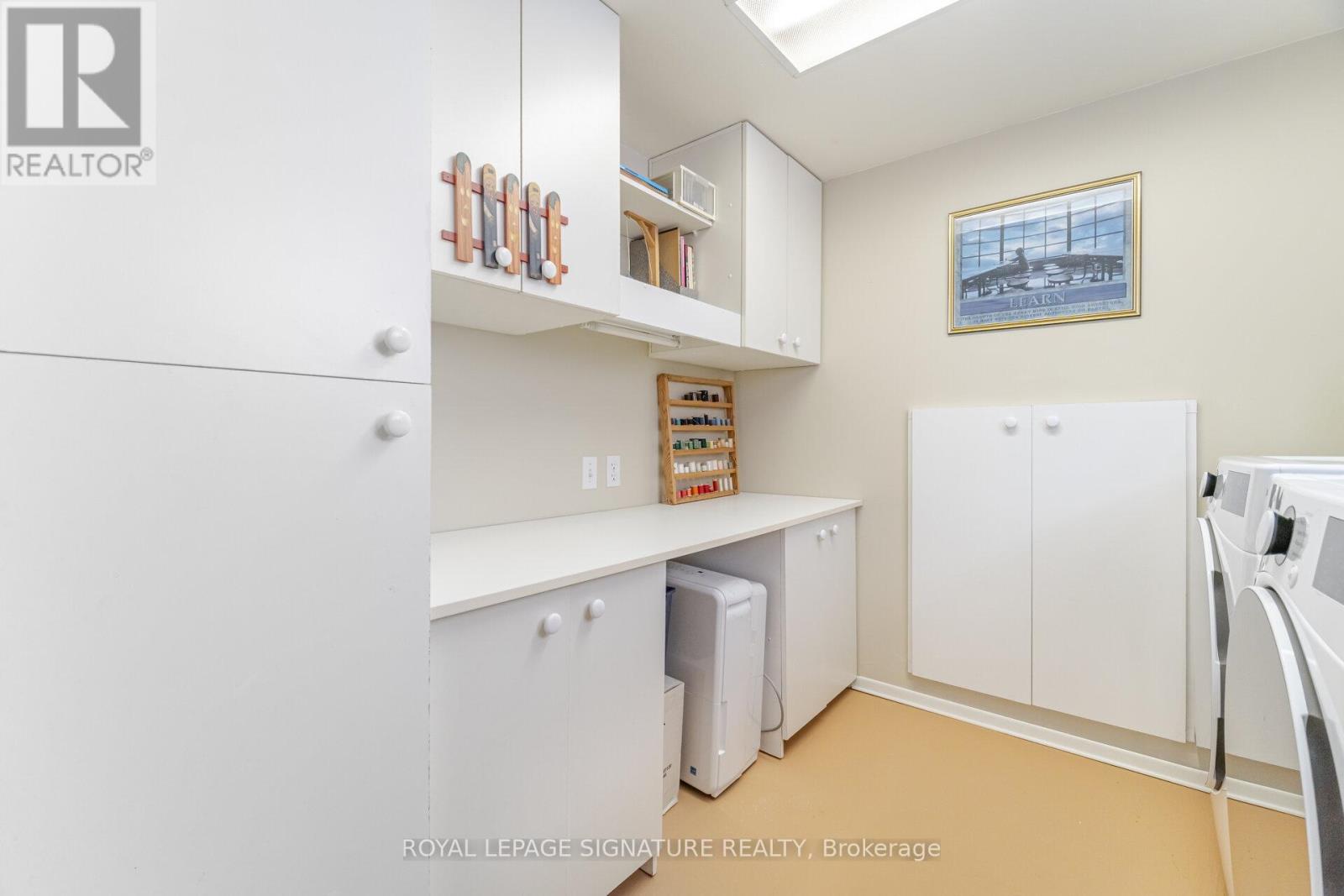 4204 Wheelwright Crescent, Mississauga (Erin Mills), Ontario L5L 2X6 - Photo 38 - W12347208