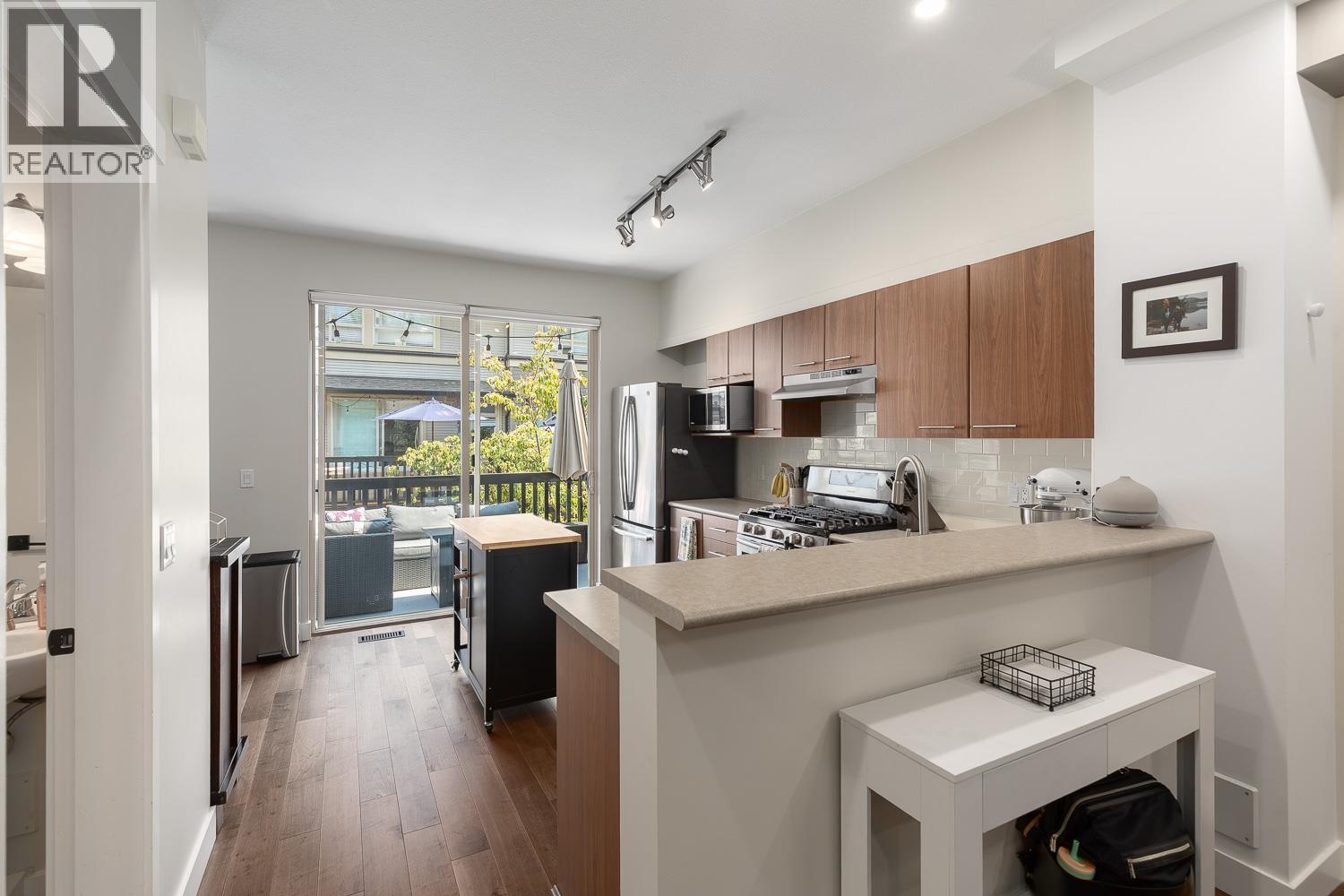 113 100 Klahanie Drive, Port Moody, British Columbia V3H 5K3 - Photo 10 - R3037547