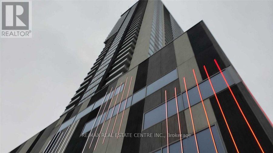 1809 - 60 Frederick Street, Kitchener, Ontario  N2H 2L7 - Photo 19 - X12344079