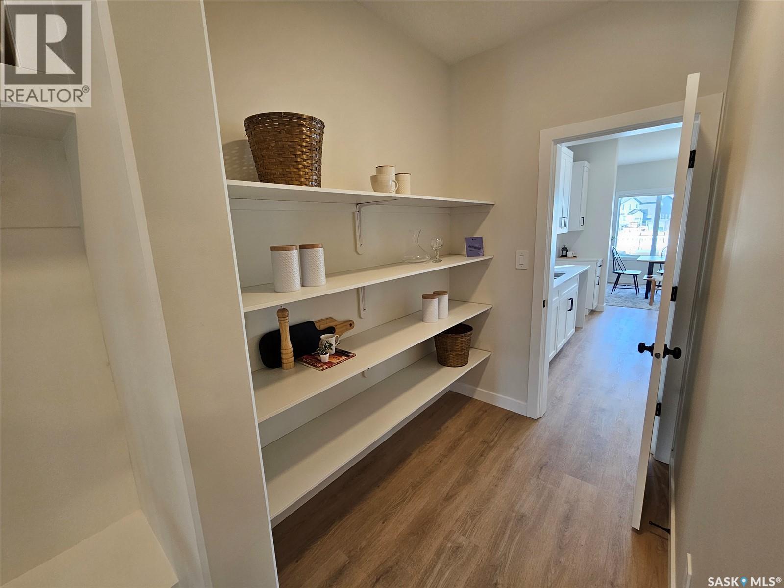 3184 Favel Drive, Regina, Saskatchewan  S4V 4B6 - Photo 25 - SK012260