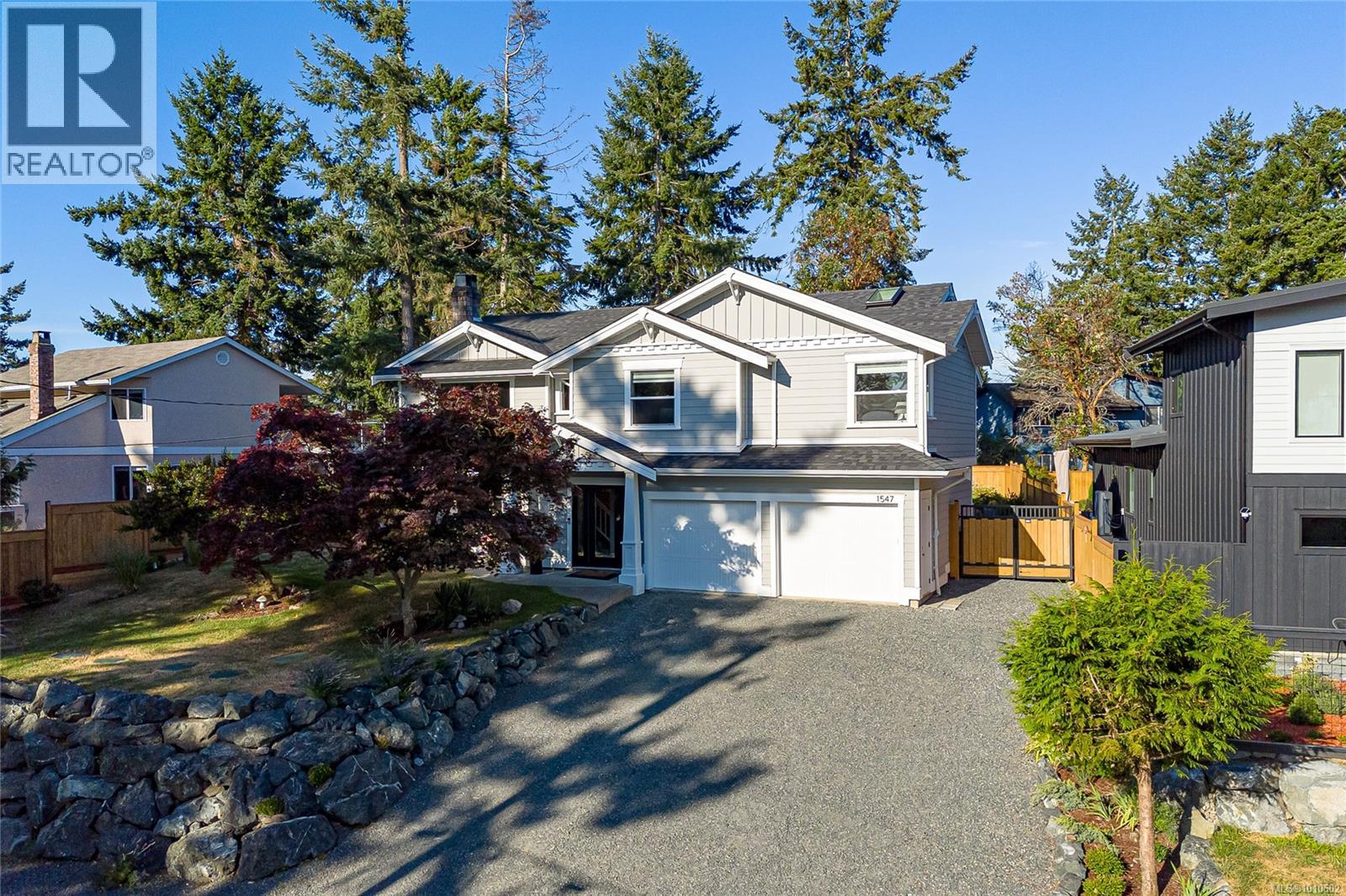Property at 1547 The Bell image 5