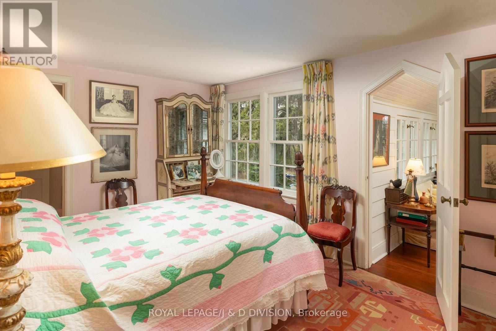 217 Butler Street, Niagara-On-The-Lake, Ontario  L0S 1J0 - Photo 34 - X12347225