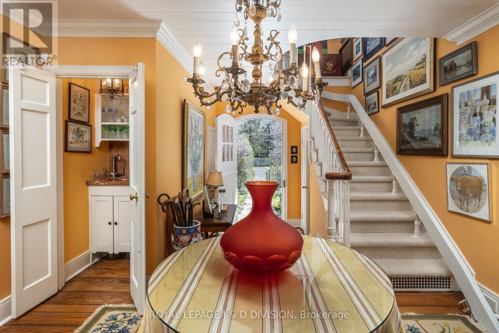 217 Butler Street, Niagara-On-The-Lake, Ontario  L0S 1J0 - Photo 7 - X12347225