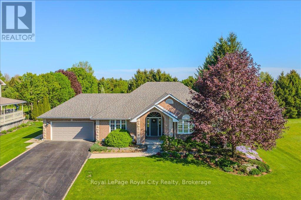 790 Dianne Crescent, Centre Wellington, Ontario  N1M 3N5 - Photo 3 - X12285156