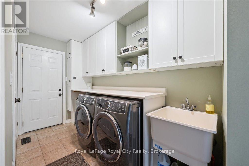 790 Dianne Crescent, Centre Wellington, Ontario  N1M 3N5 - Photo 26 - X12285156
