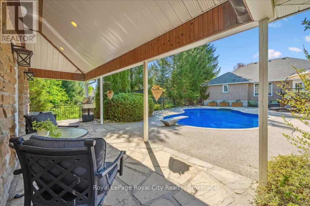 790 Dianne Crescent, Centre Wellington, Ontario  N1M 3N5 - Photo 41 - X12285156