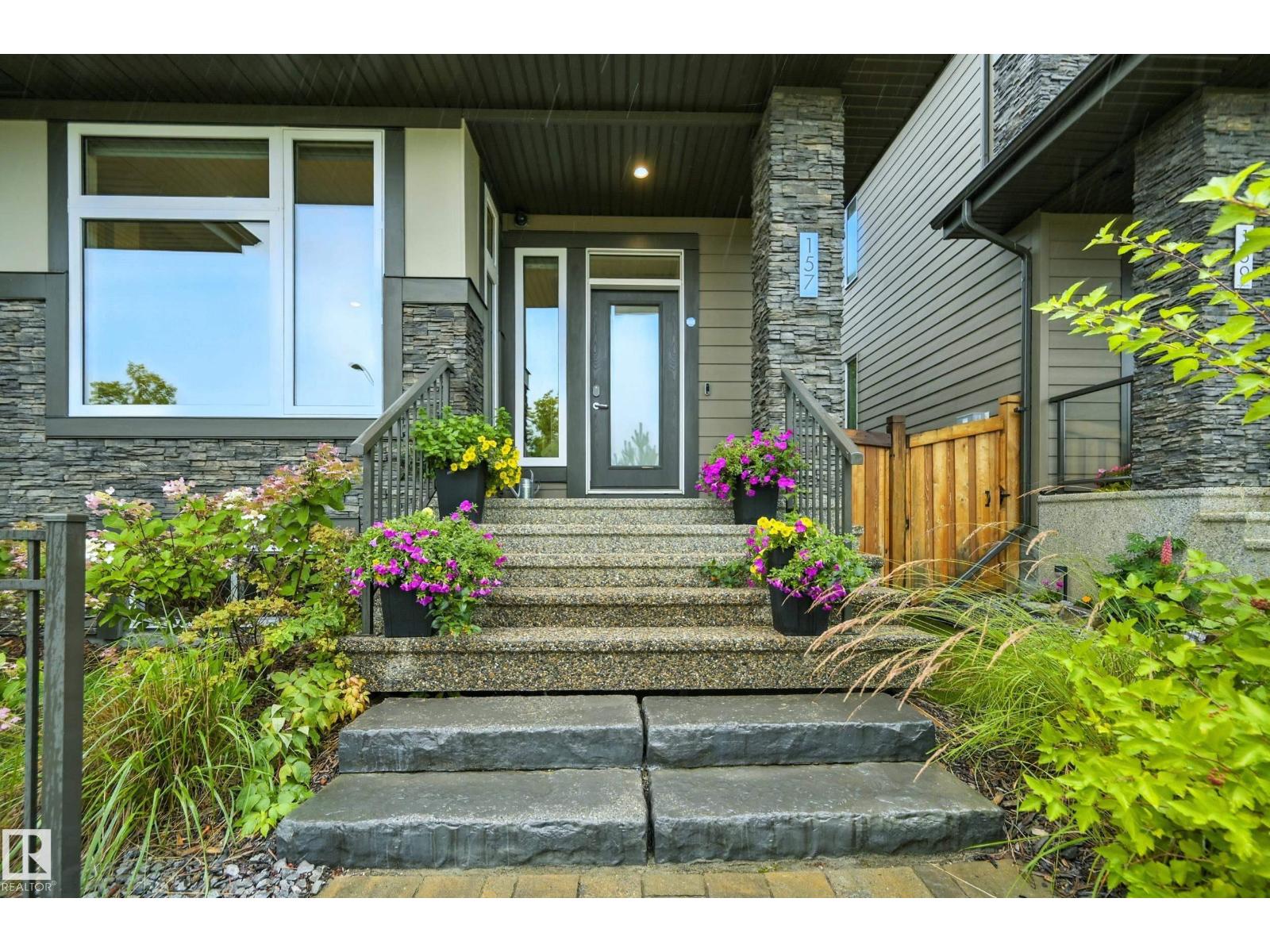 157 Hays Ridge Bv Sw, Edmonton, Alberta  T6W 4G5 - Photo 3 - E4453195