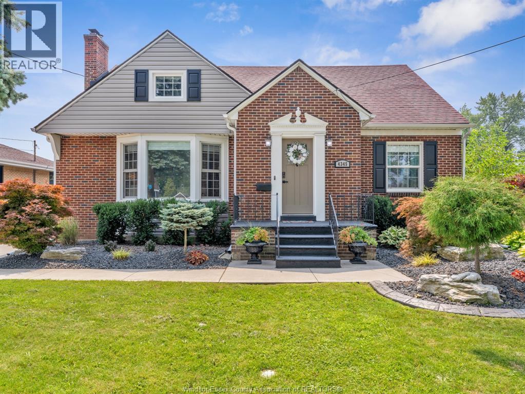 MLS# 25020861: 4345 PLEASANT PLACE, Windsor, Canada