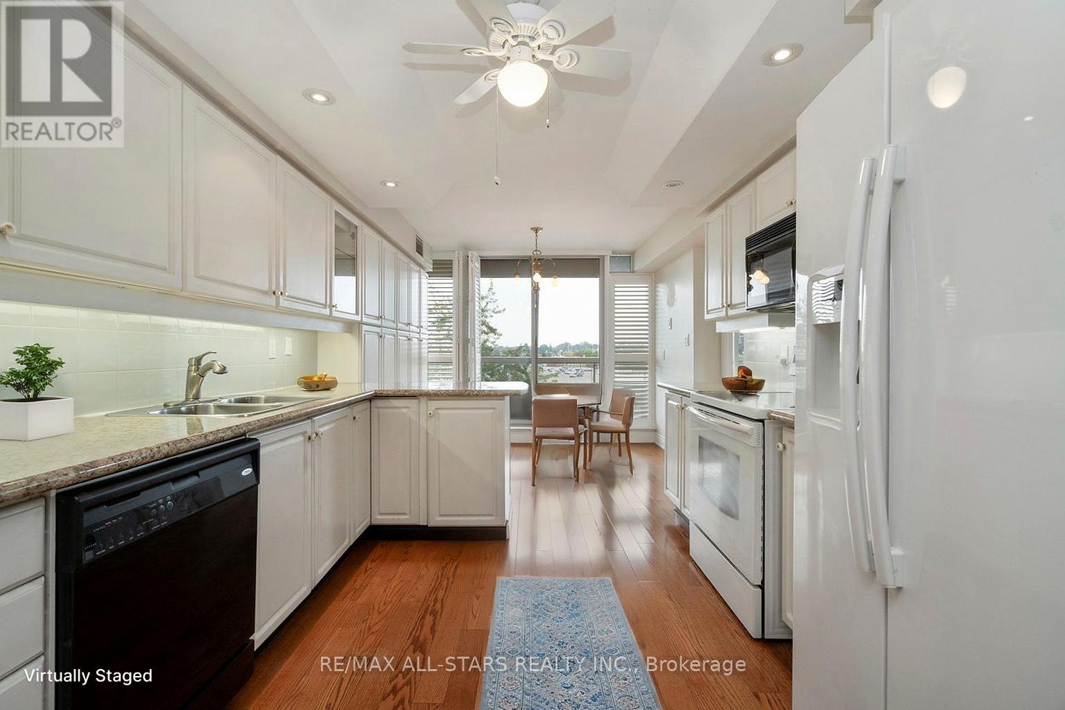 Property at 404 - 610 BULLOCK DRIVE image 3