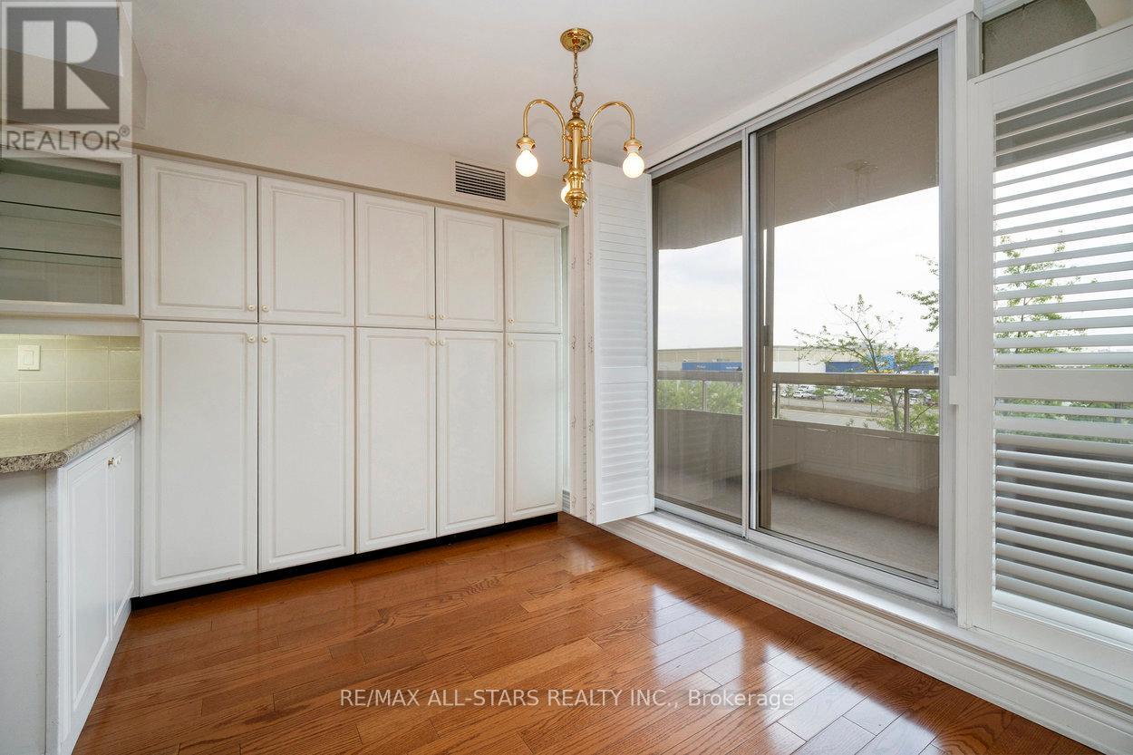 Property at 404 - 610 BULLOCK DRIVE image 5