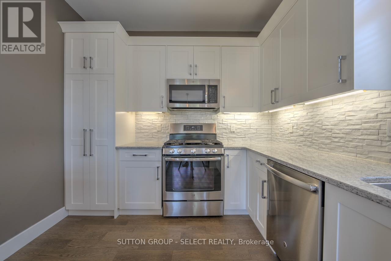 58 Deerfield Road, Lambton Shores, Ontario  N0M 1T0 - Photo 28 - X12347327