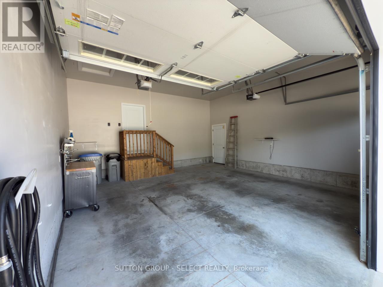 58 Deerfield Road, Lambton Shores, Ontario  N0M 1T0 - Photo 43 - X12347327