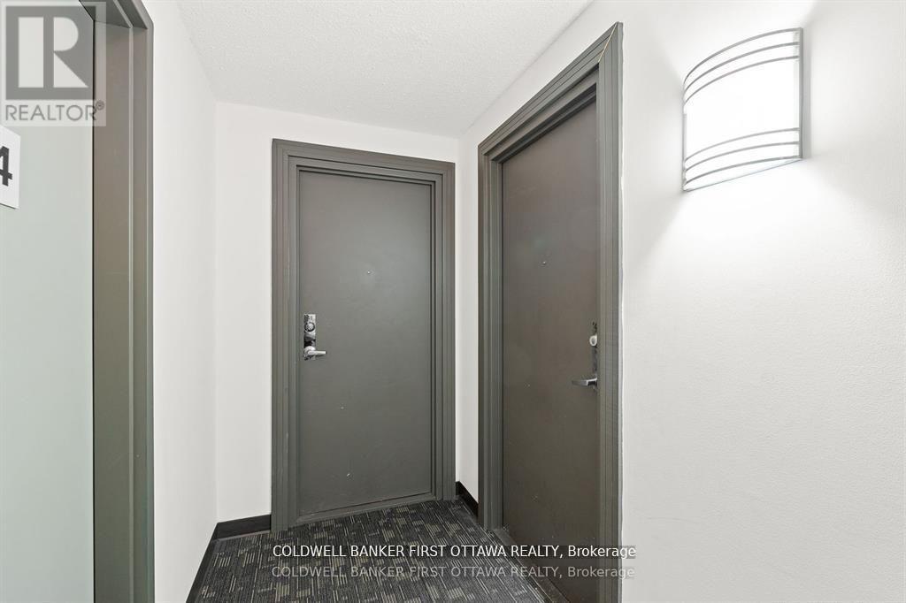 410 - 35 Holland Avenue, Ottawa, Ontario  K1Y 4S2 - Photo 11 - X12347382