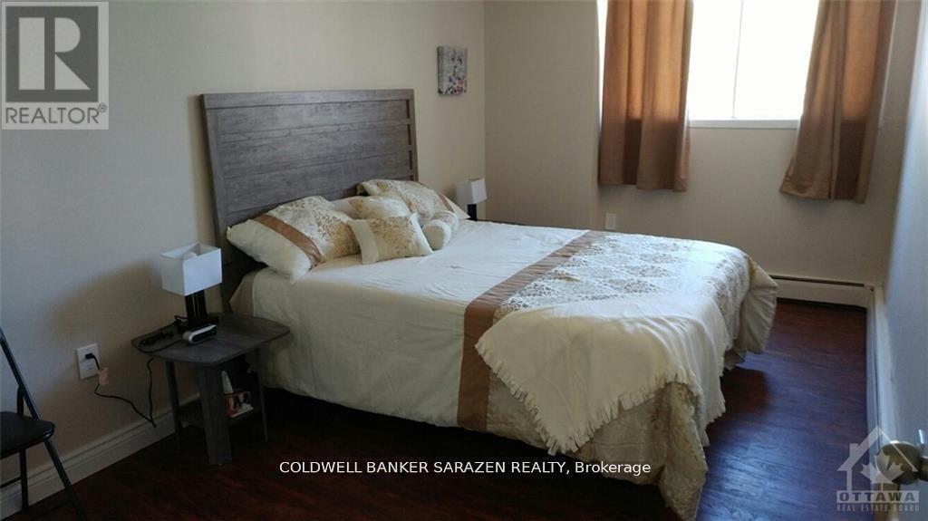 204 Bruyere Street, Ottawa, Ontario  K1N 5E3 - Photo 5 - X12347432