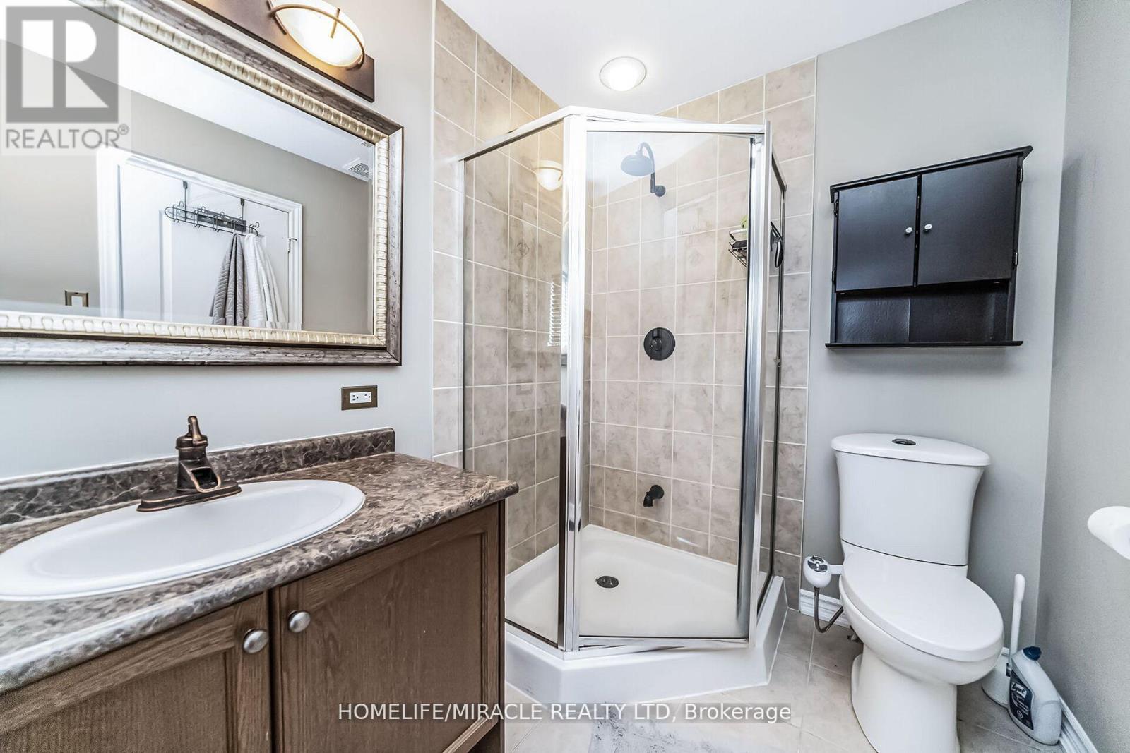 3 Losino Street, Caledon, Ontario  L7C 3N2 - Photo 34 - W12347286