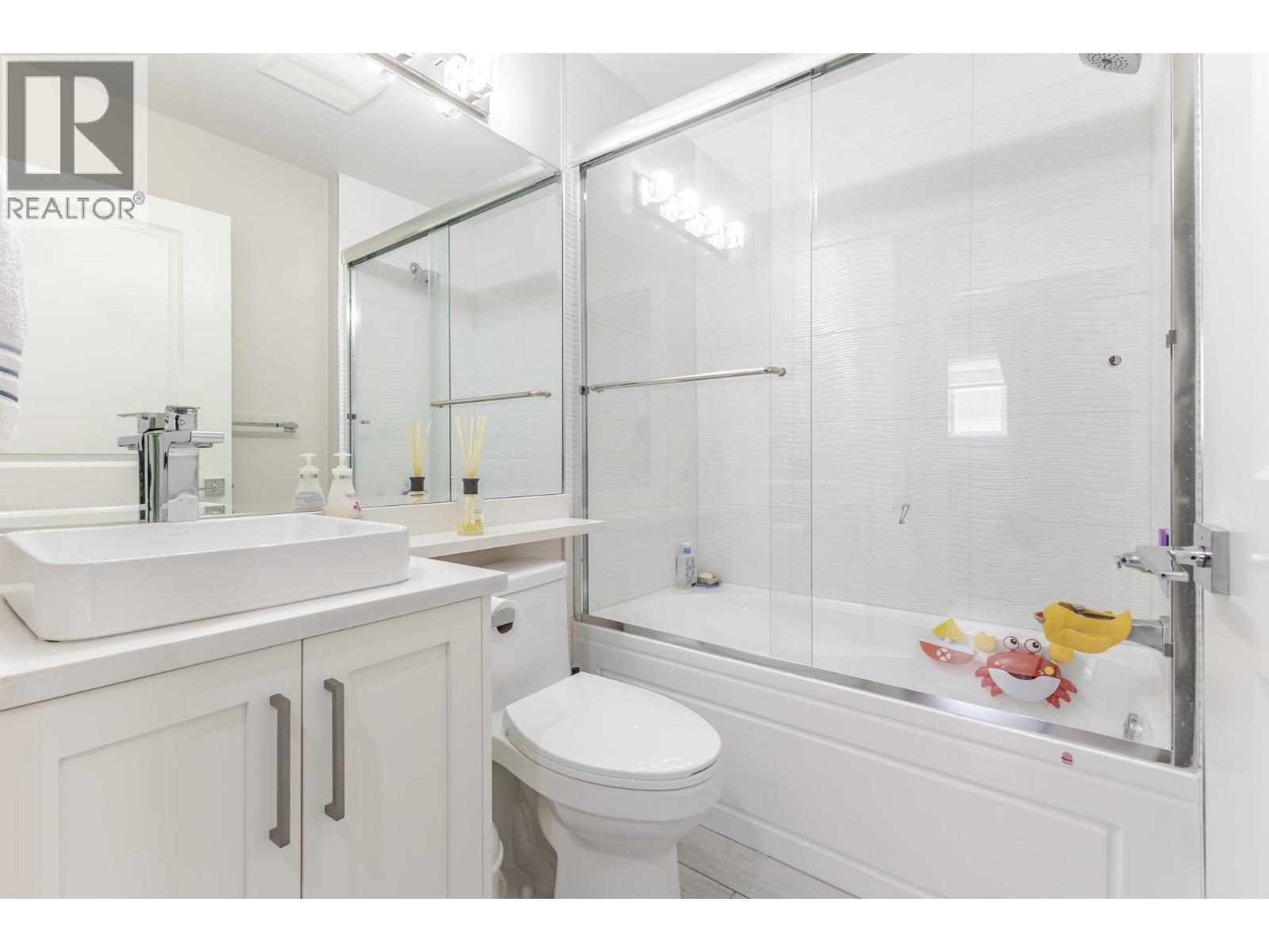 2 2786 E 46th Avenue, Vancouver, British Columbia  V5S 1A7 - Photo 18 - R3037420