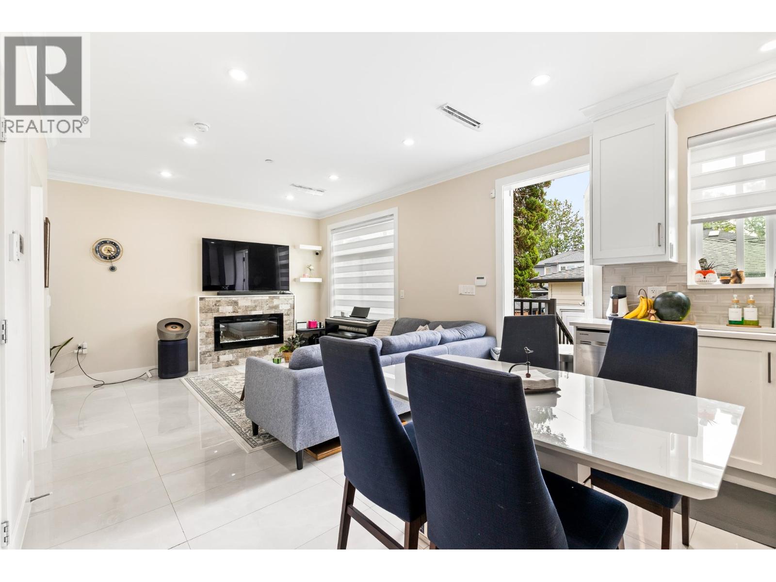 2 2786 E 46th Avenue, Vancouver, British Columbia  V5S 1A7 - Photo 8 - R3037420