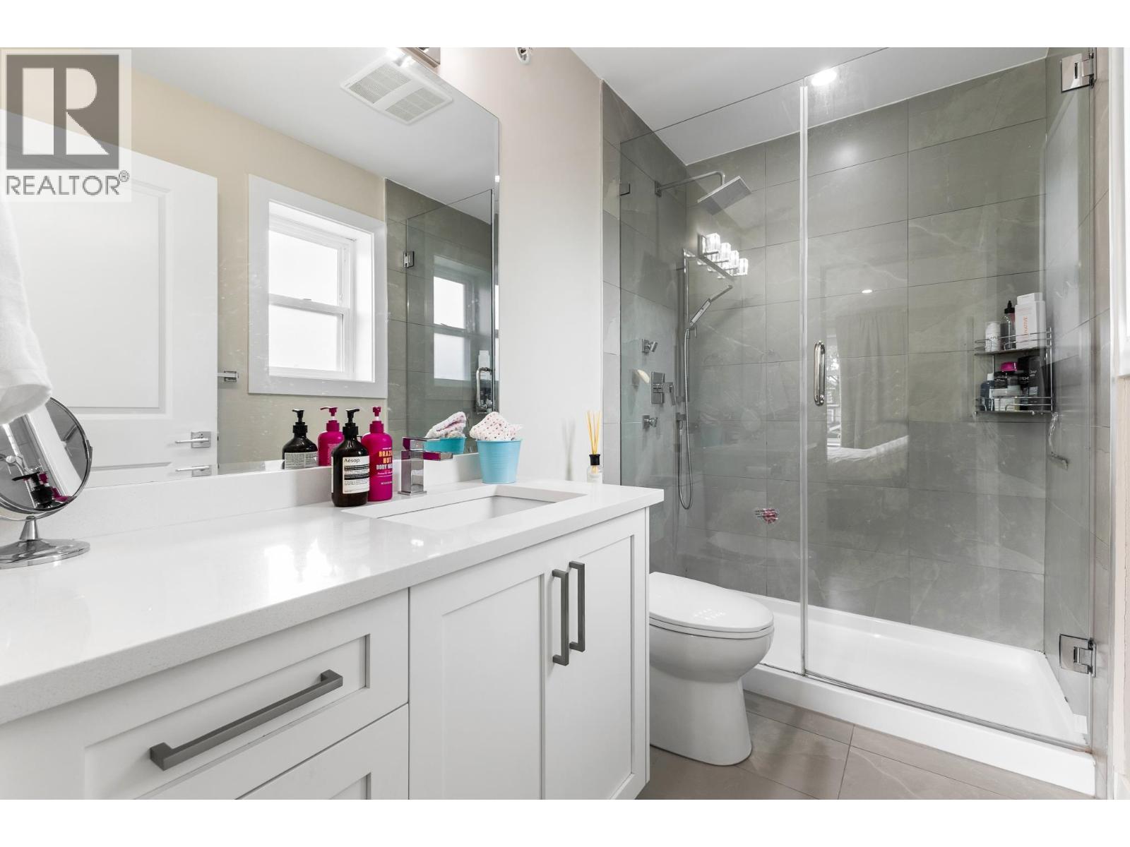2 2786 E 46th Avenue, Vancouver, British Columbia  V5S 1A7 - Photo 16 - R3037420