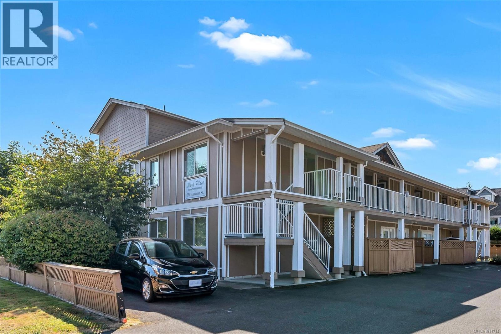 201 2510 Alexander St, Duncan, British Columbia