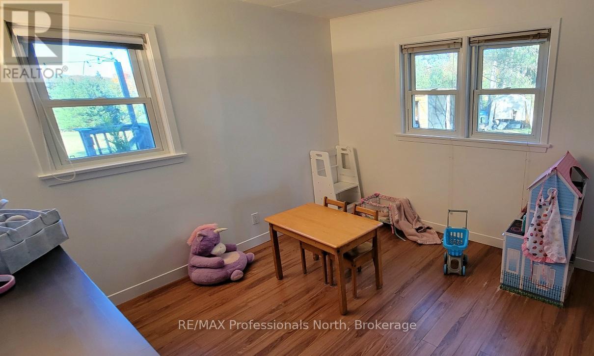 96 West Browns Road, Huntsville, Ontario  P1H 1S2 - Photo 10 - X12347317