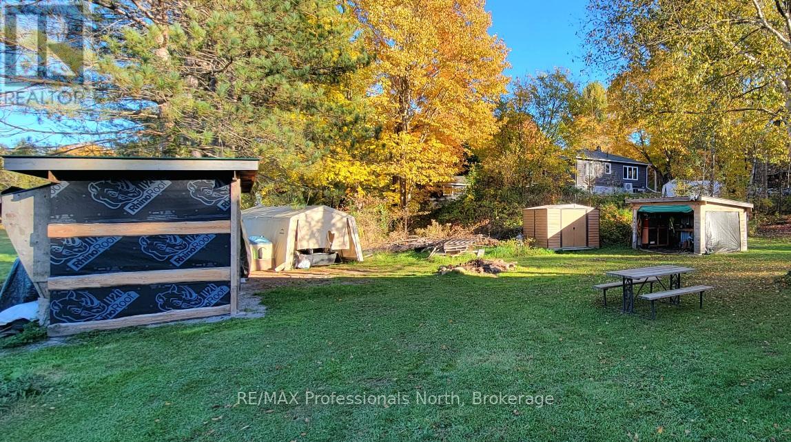 96 West Browns Road, Huntsville, Ontario  P1H 1S2 - Photo 22 - X12347317