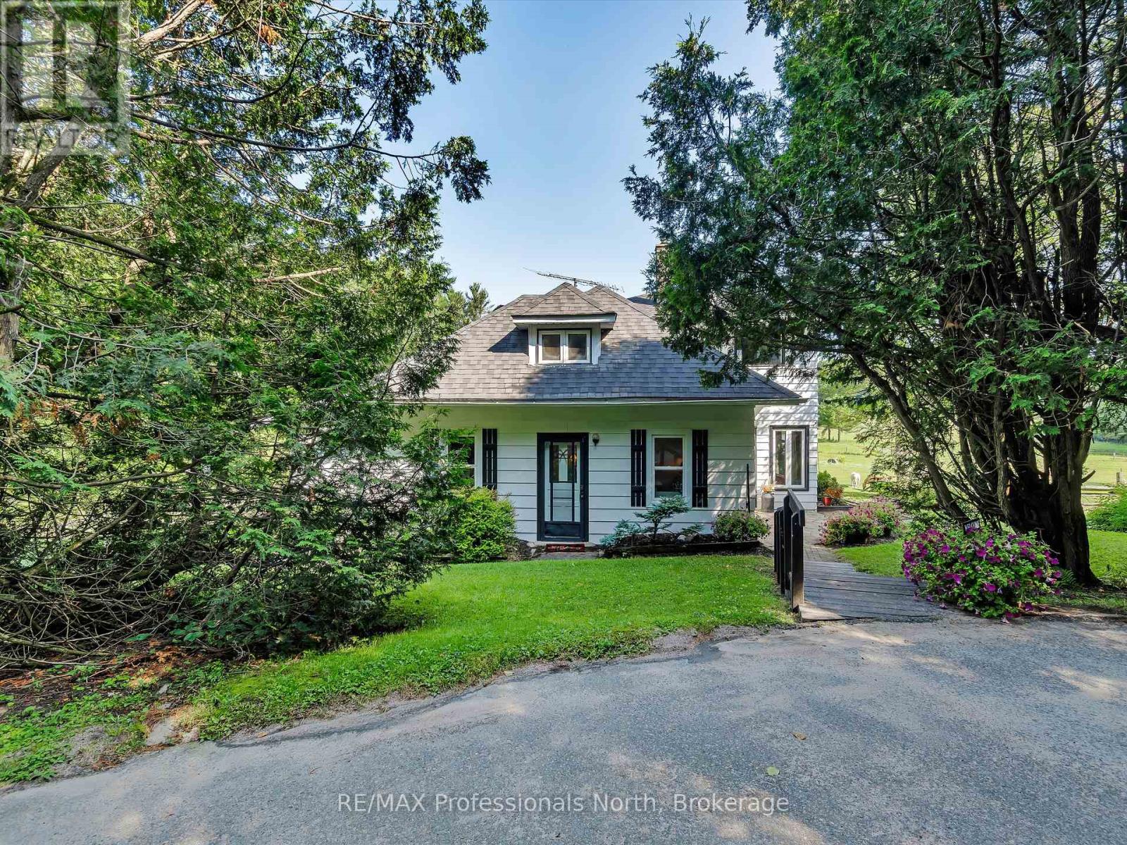1069 Kirk Line E, Bracebridge, Ontario  P1L 0A1 - Photo 25 - X12347381